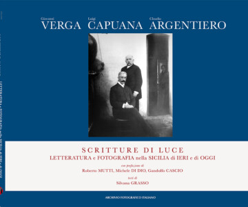 <a href="https://www.puntomarte.com/it/libro/scritture-d-italia" target="_blank" rel="noopener">Link al libro</a>