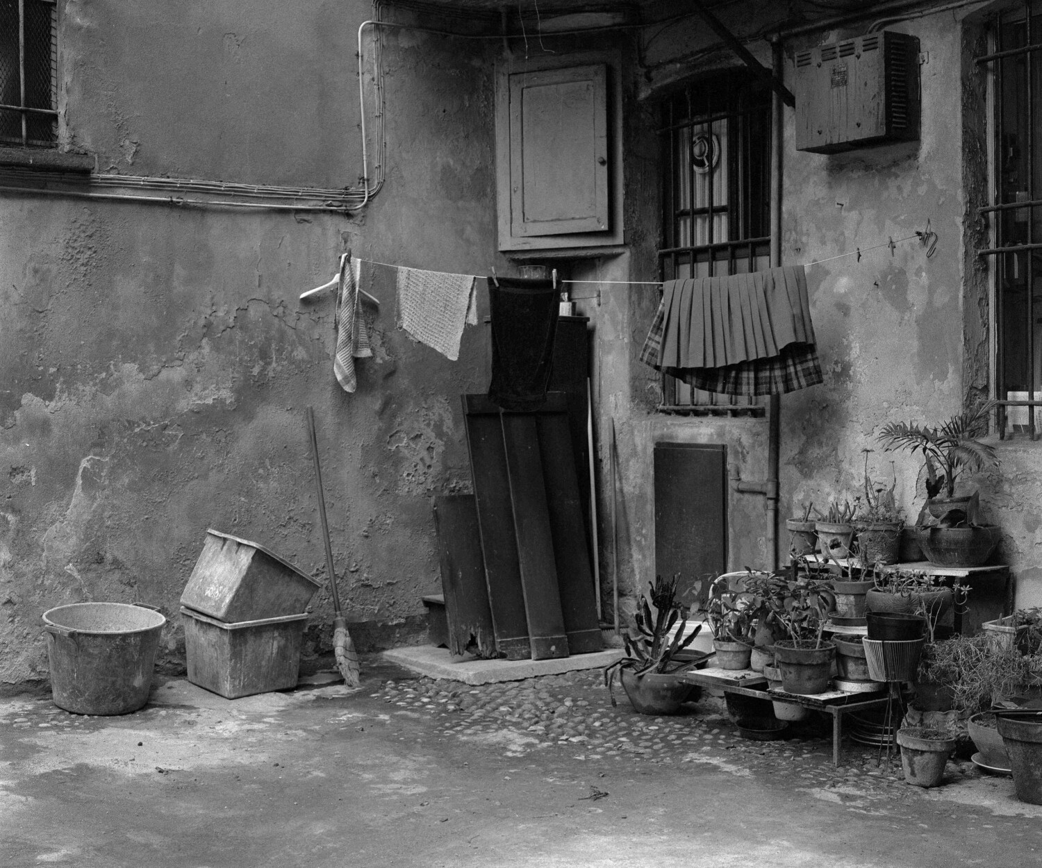 Fondo Carlo Tancredi corti vecchia Milano 1986 copertina