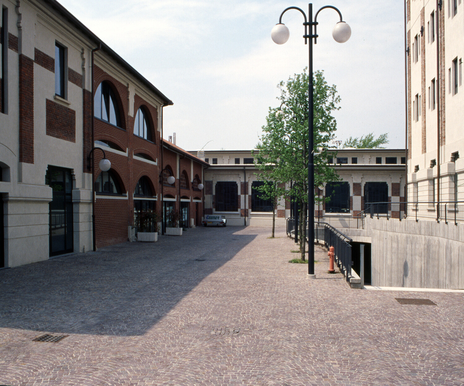 Molini Marzoli Busto Arsizio in Liberty foto Claudio Argentiero 1999 copia 2